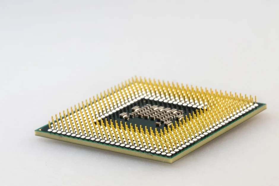 Core Ultra 7 vs Ryzen 7