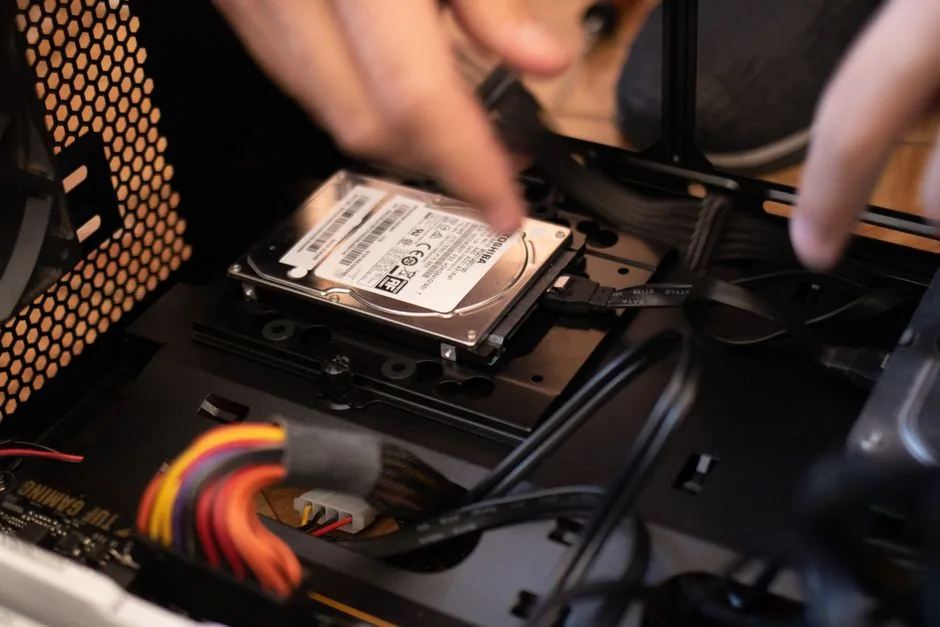 gaming pc build how to cable management