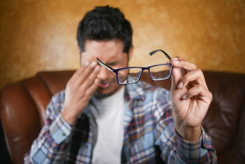 how to reduce eye strain gaming