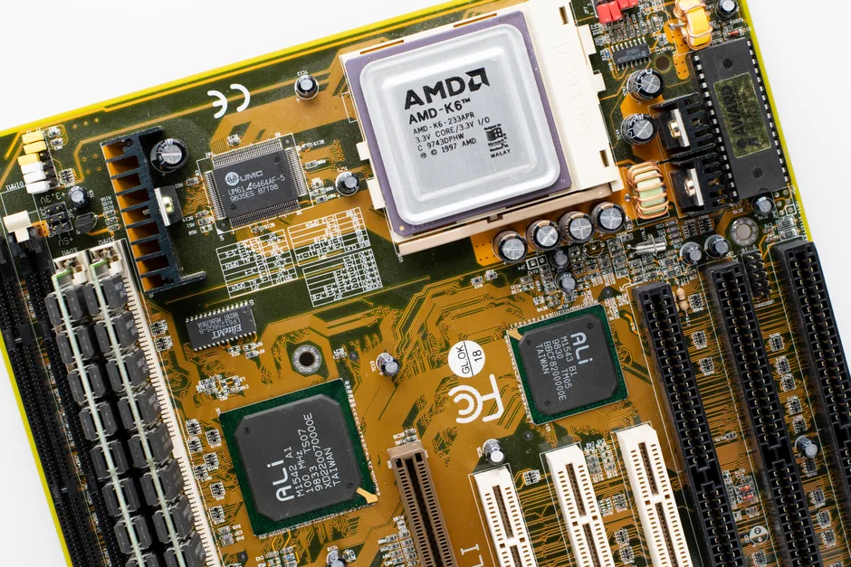 ryzen 7 cpu installed in a motherboard