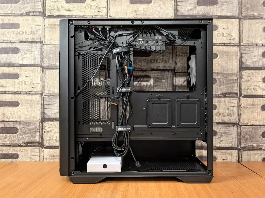 good gaming pc cost breakdown with tower on desk