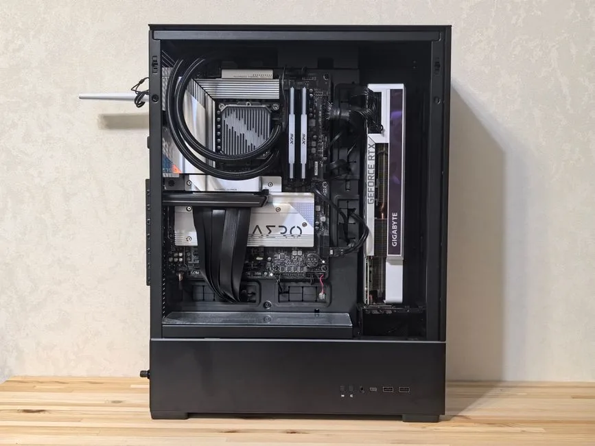 GPU core with fresh thermal paste applied during repaste