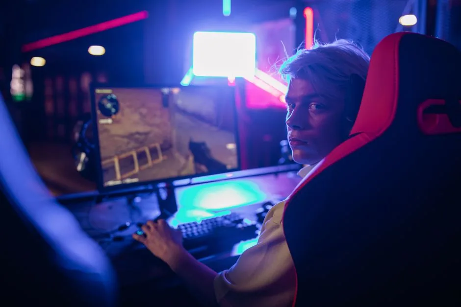 A gaming pc 240hz setup running a fast competitive shooter